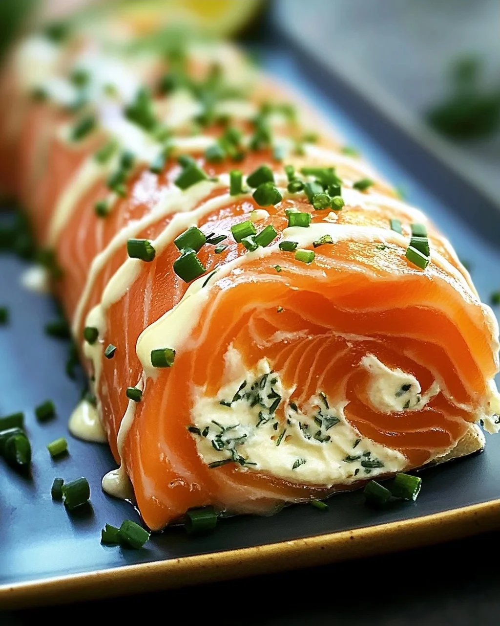 Bûche au Saumon & Fromage Frais : Un Délice Festif et Onctueux