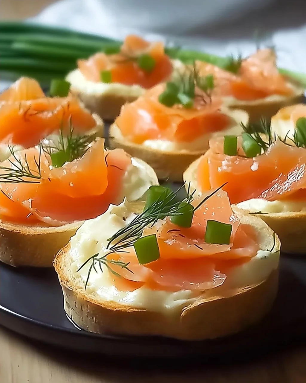 Petites bouchées au saumon — un délice irrésistible fait maison