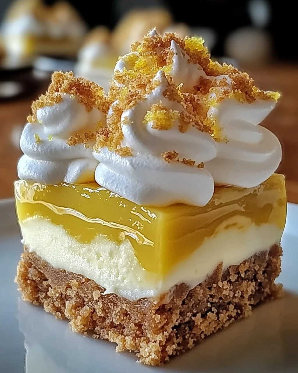 Verrines Façon Tarte au Citron Meringuée : Un Délice Éblouissant